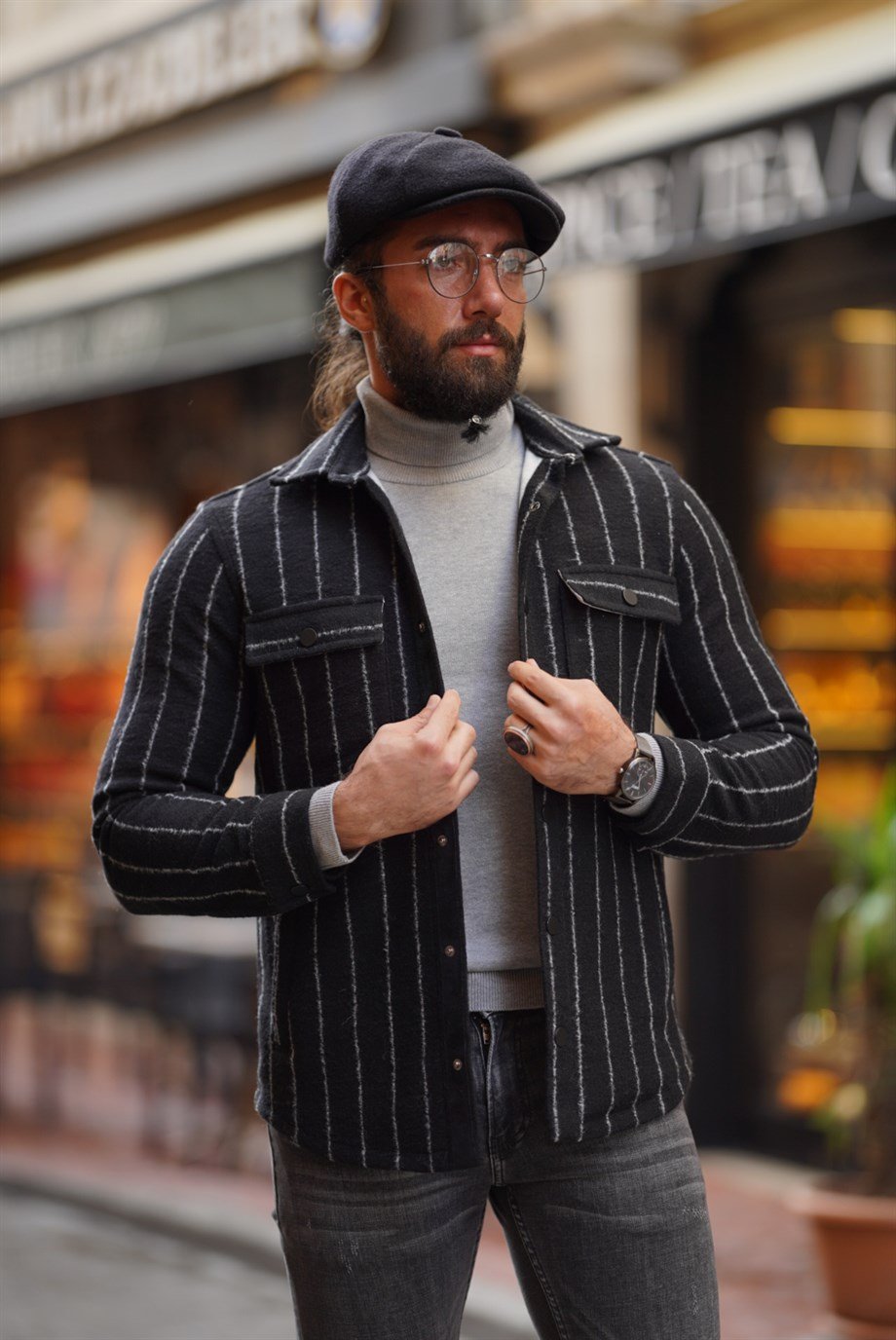 Line Detailed Slim Fit Flannel Jacket ürünü OUTERWEAR kategorisinde sizleri bekliyor.