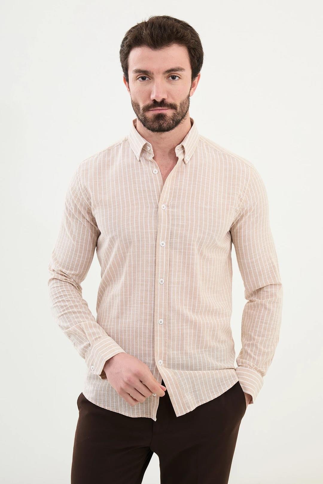 Çizgili Slim Fit Uzun Kollu Keten Erkek Gömlek ürünü ÜST GİYİM kategorisinde sizleri bekliyor.