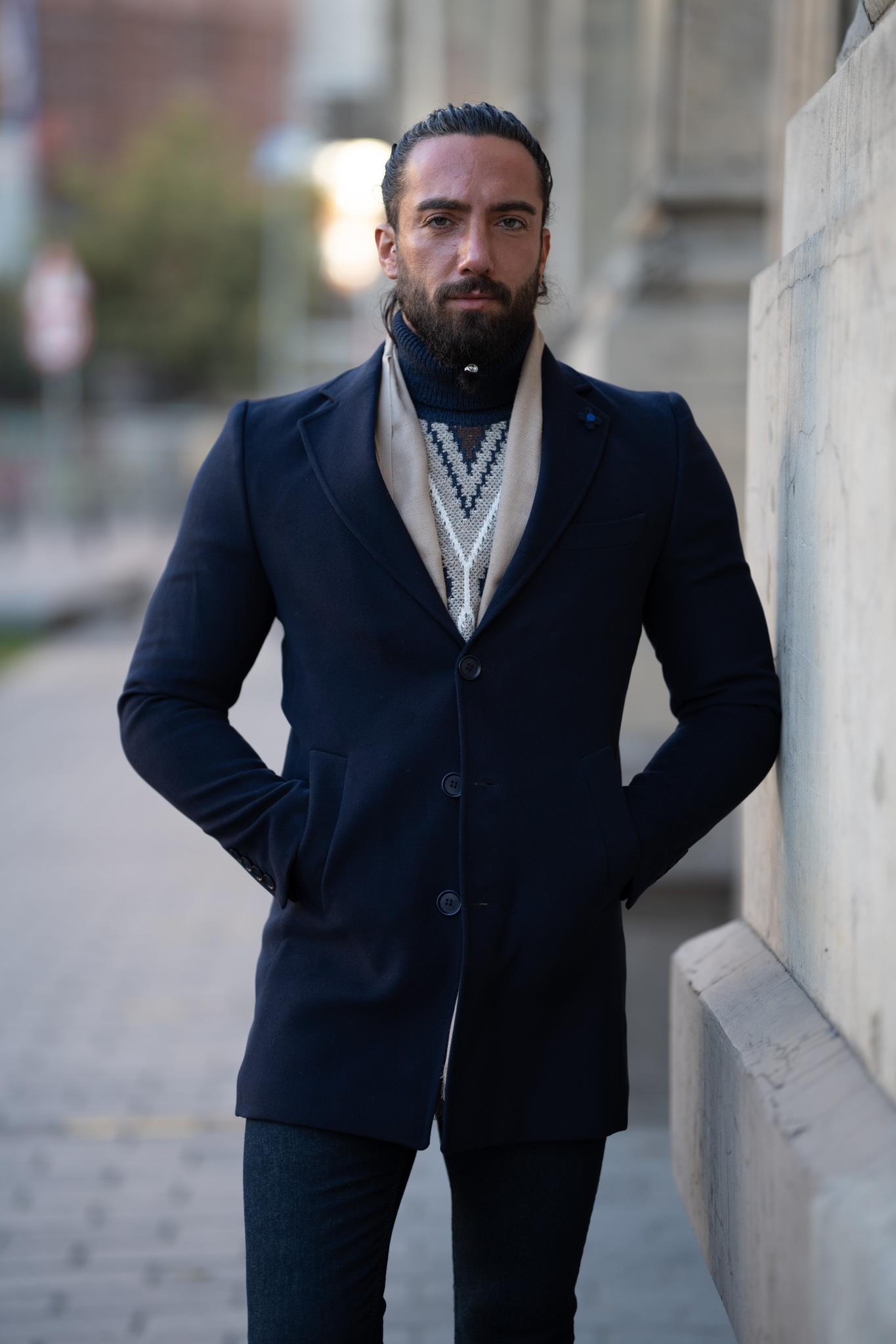 Slim Fit Coat ürünü OUTERWEAR kategorisinde sizleri bekliyor.