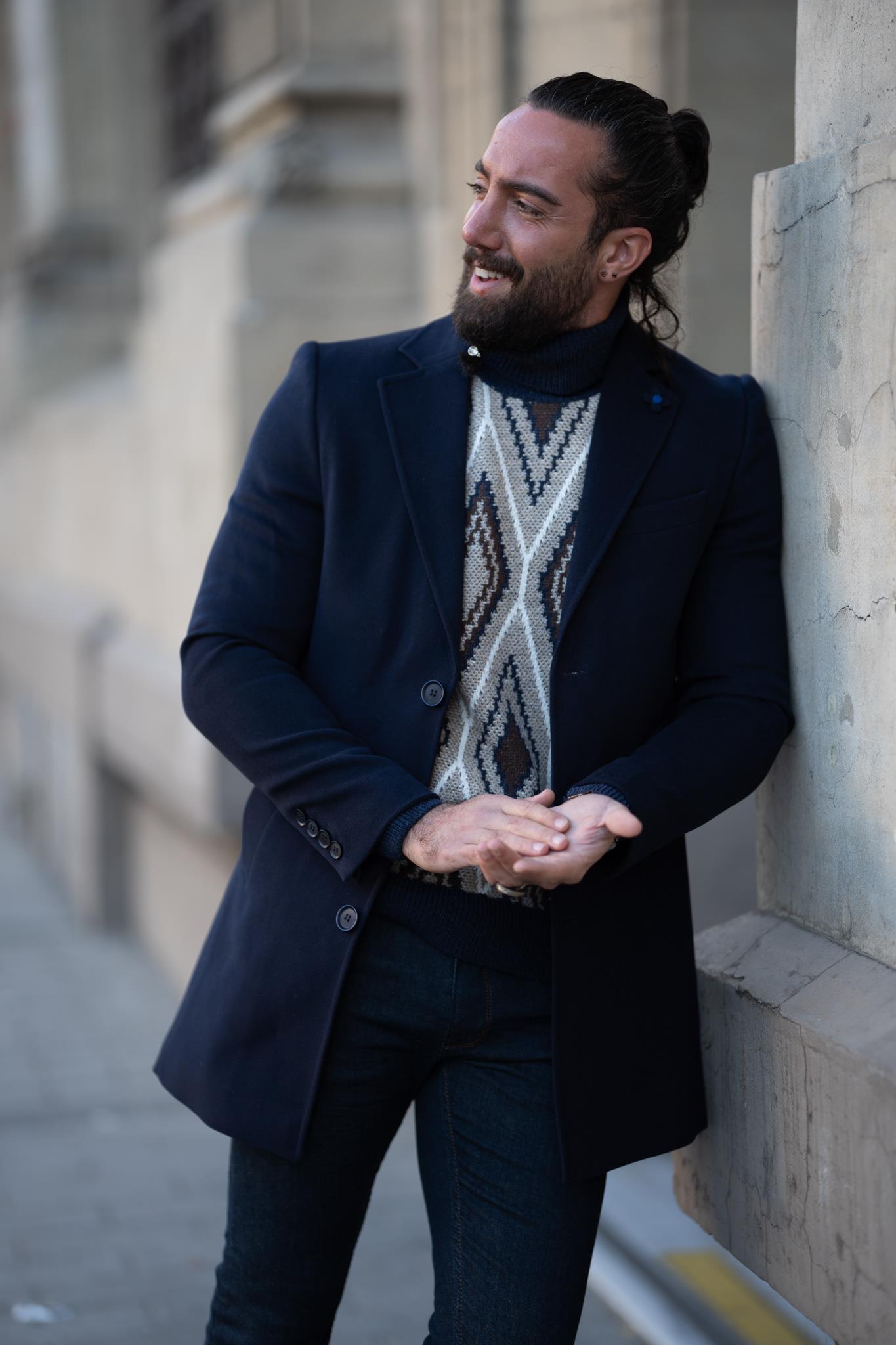 Slim Fit Coat ürünü OUTERWEAR kategorisinde sizleri bekliyor.