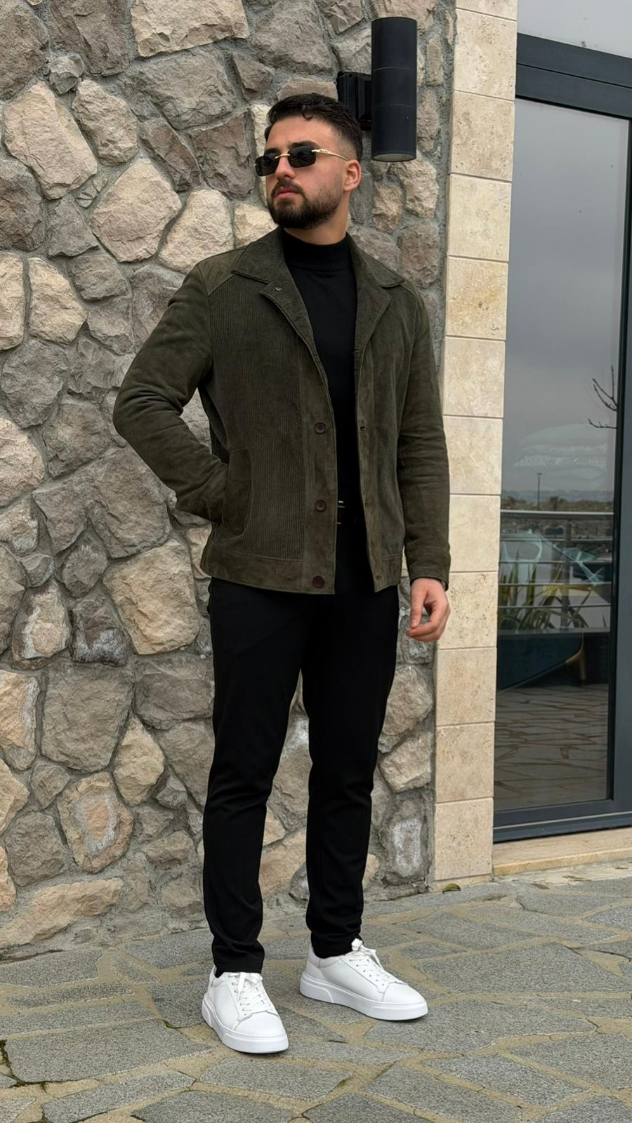 DERİ MONT %100 DERİ ürünü MONT kategorisinde sizleri bekliyor.