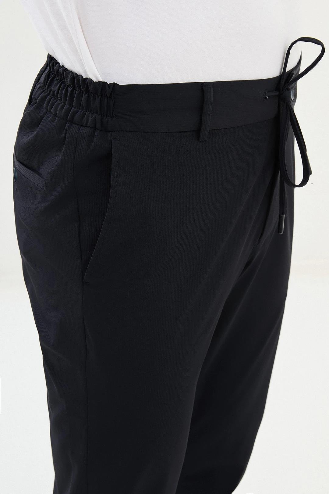 Düz Super Slim Fit Beli Lastikli İpli Erkek Pantolon ürünü ALT GİYİM kategorisinde sizleri bekliyor.