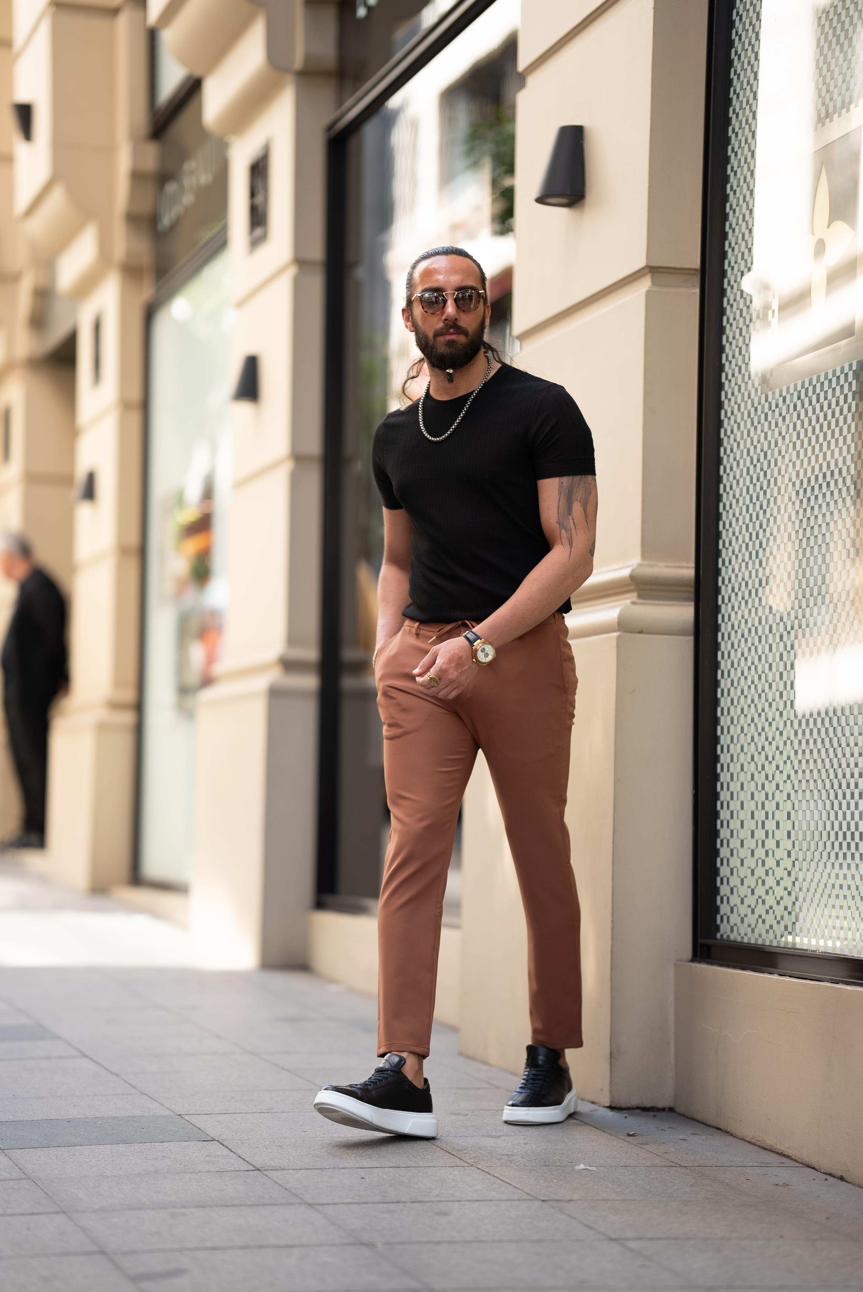 Düz Süper Slim Fit İpli Erkek Pantolon Fındık ürünü ALT GİYİM kategorisinde sizleri bekliyor.