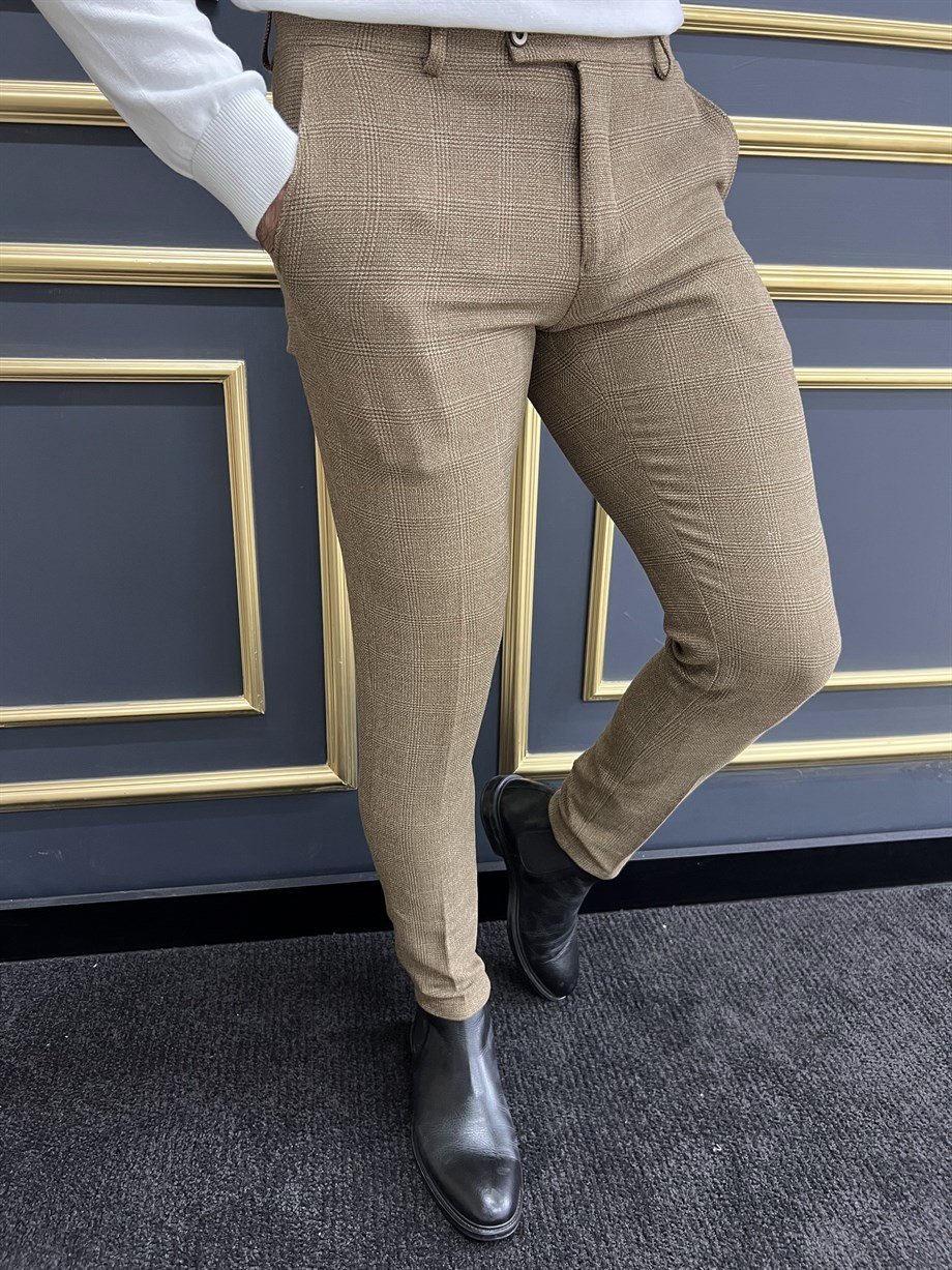 Checked Slim Fit Trousers ürünü JEANS CLOTHING kategorisinde sizleri bekliyor.