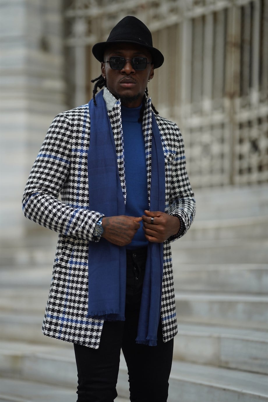 Checkered Super Slim Coat ürünü OUTERWEAR kategorisinde sizleri bekliyor.