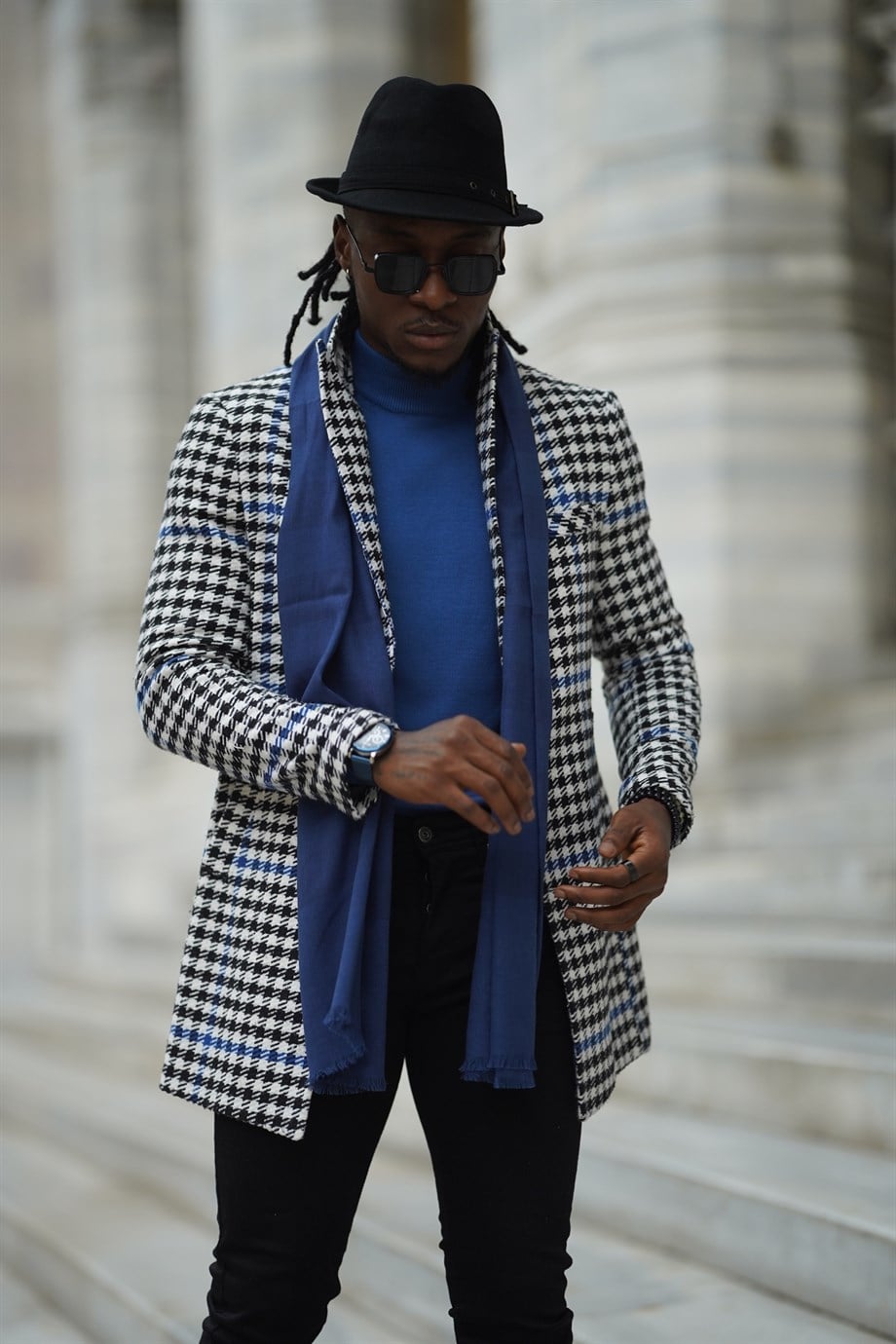Checkered Super Slim Coat ürünü OUTERWEAR kategorisinde sizleri bekliyor.