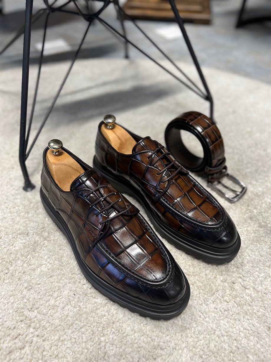 Eva Taban Hakiki Deri Kroko Detaylı Casual ürünü - kategorisinde sizleri bekliyor.