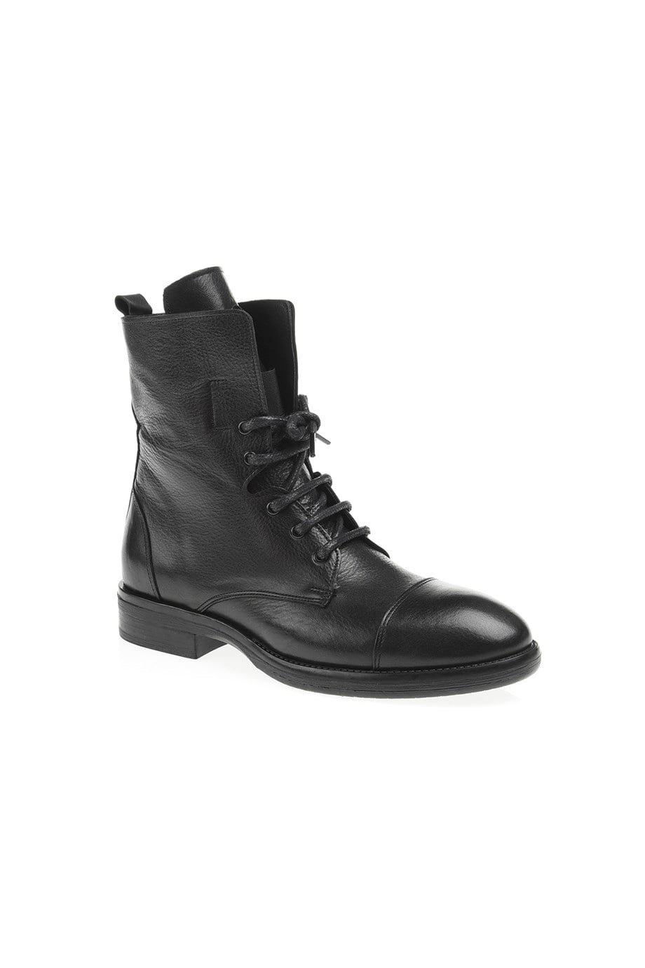 Eva Sole Genuine Leather Boots ürünü NEW SEASON kategorisinde sizleri bekliyor.