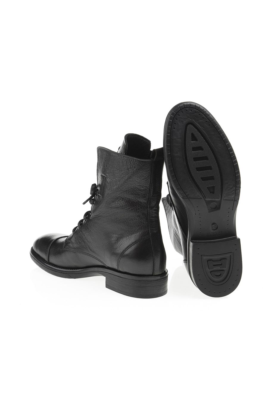 Eva Sole Genuine Leather Boots ürünü NEW SEASON kategorisinde sizleri bekliyor.