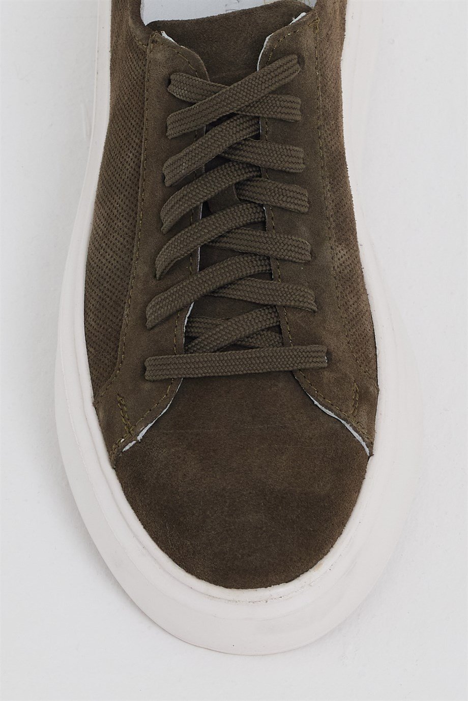 Eva Sole Genuine Leather Sports Shoes ürünü NEW SEASON kategorisinde sizleri bekliyor.