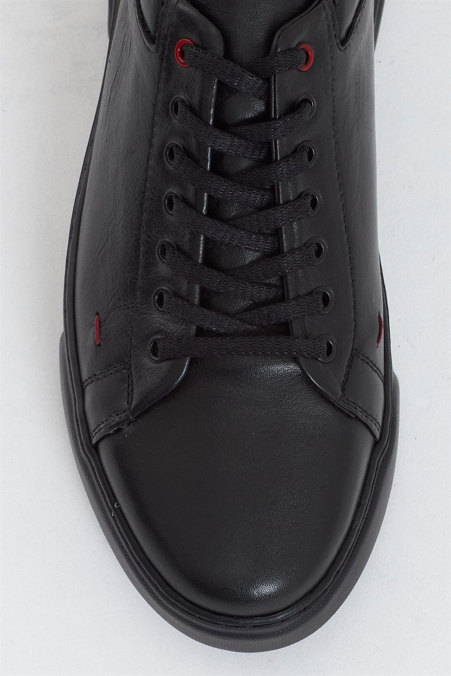 Eva Sole Genuine Leather Sports Shoes ürünü NEW SEASON kategorisinde sizleri bekliyor.