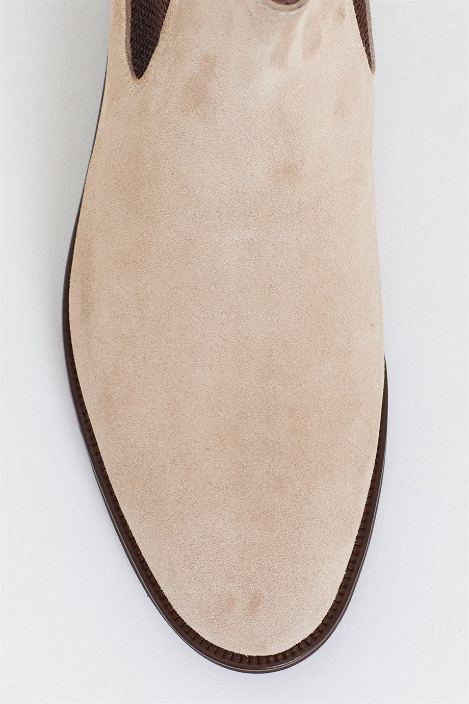 Eva Sole Suede Chelsea Boots ürünü NEW SEASON kategorisinde sizleri bekliyor.
