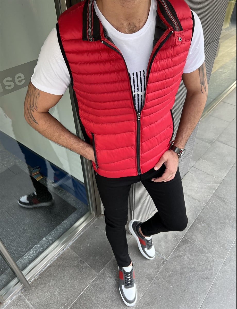 Zipper Detailed Slim Fit Vest ürünü OUTERWEAR kategorisinde sizleri bekliyor.