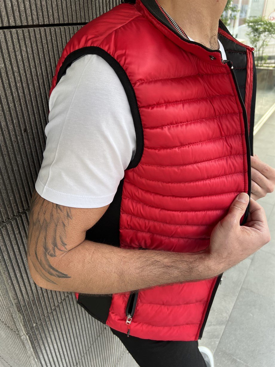 Zipper Detailed Slim Fit Vest ürünü OUTERWEAR kategorisinde sizleri bekliyor.