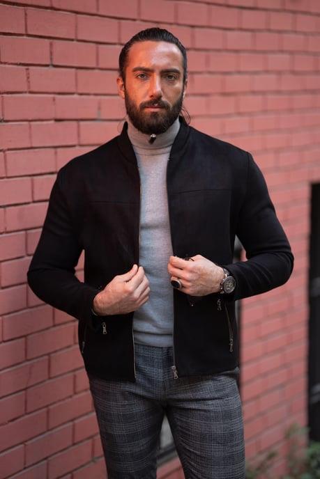 Fermuarlı Detaylı Süet Mont ürünü DIŞ GİYİM kategorisinde sizleri bekliyor.