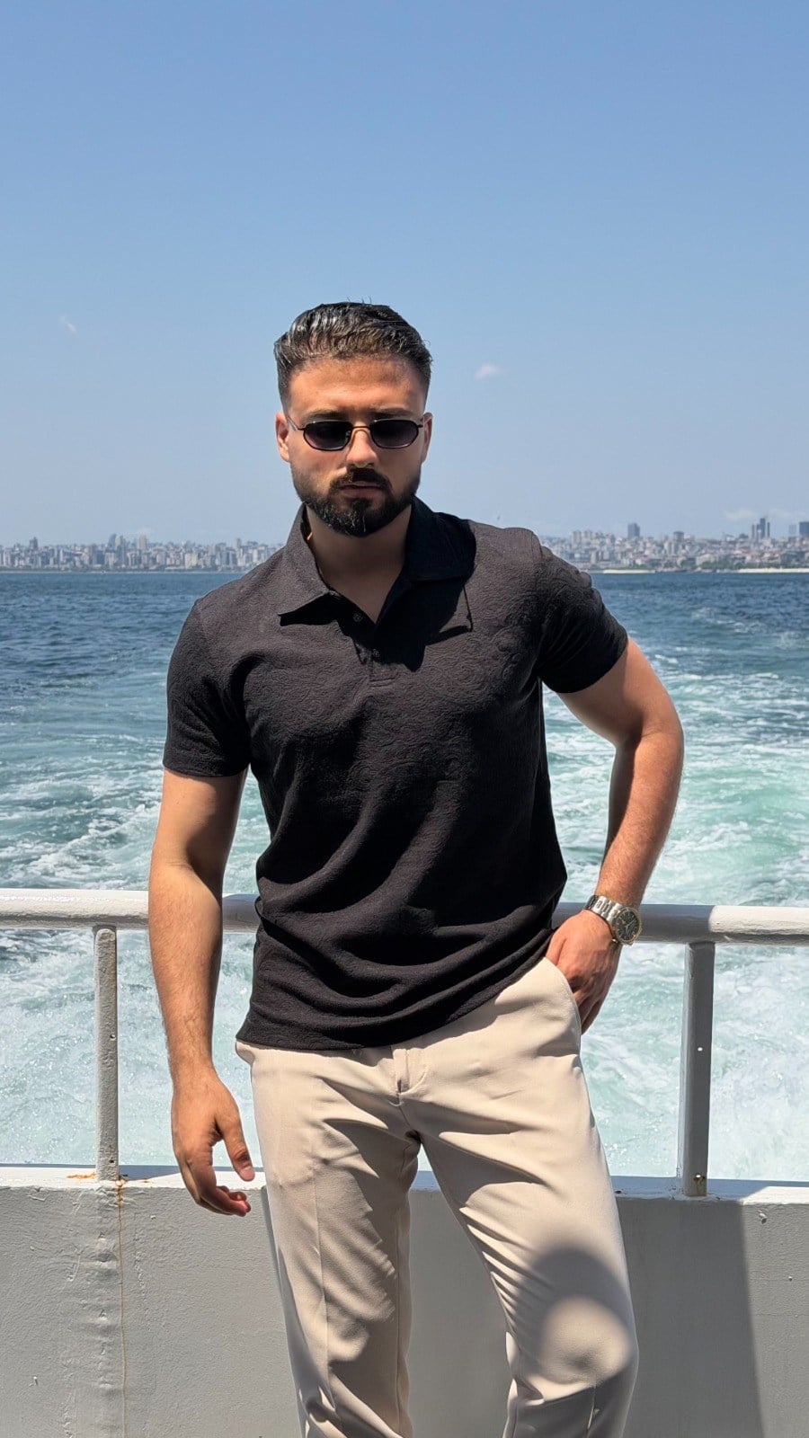 Gömlek Yaka Penye ürünü ÜST GİYİM kategorisinde sizleri bekliyor.