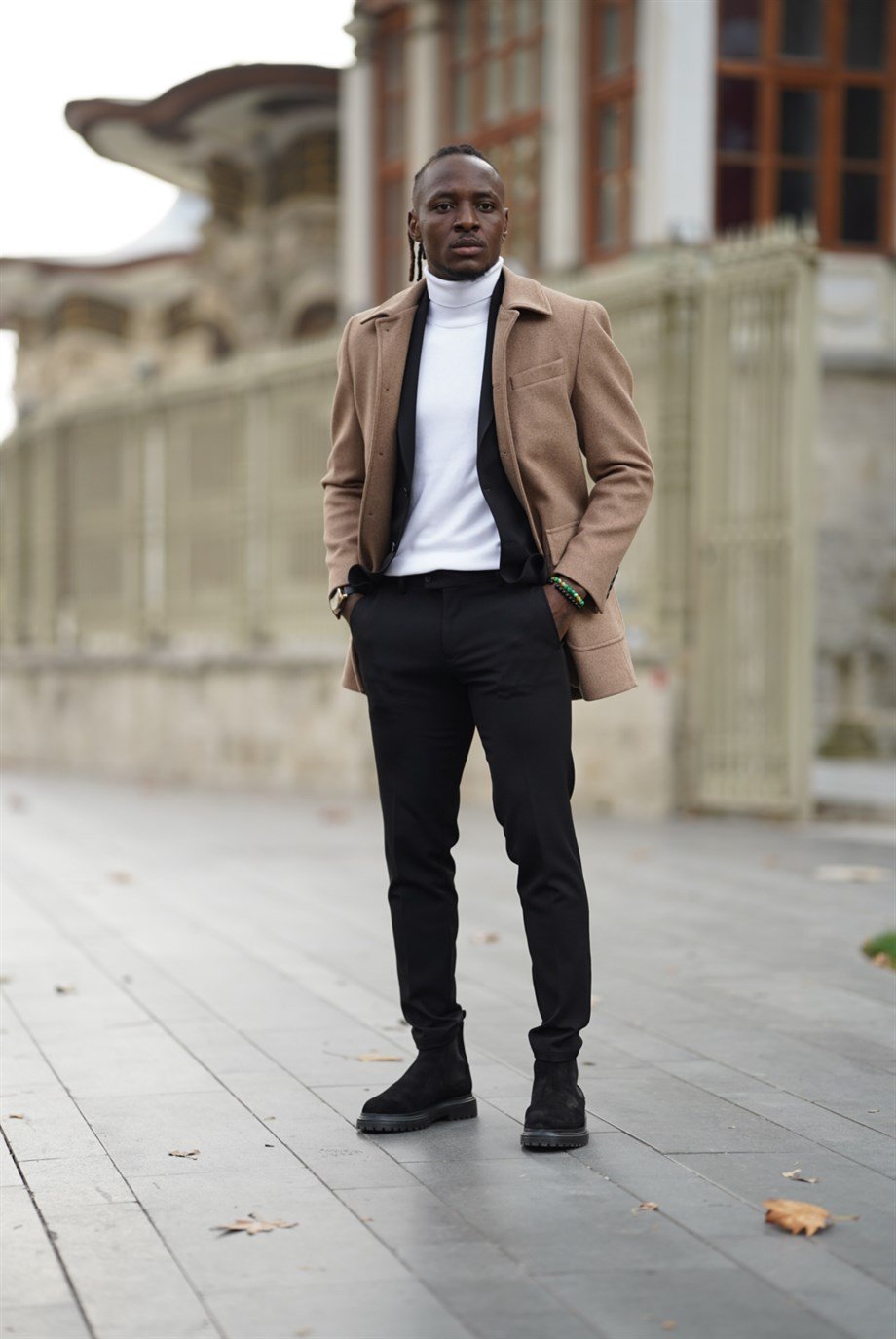 Shirt Collar Wool Coat ürünü OUTERWEAR kategorisinde sizleri bekliyor.