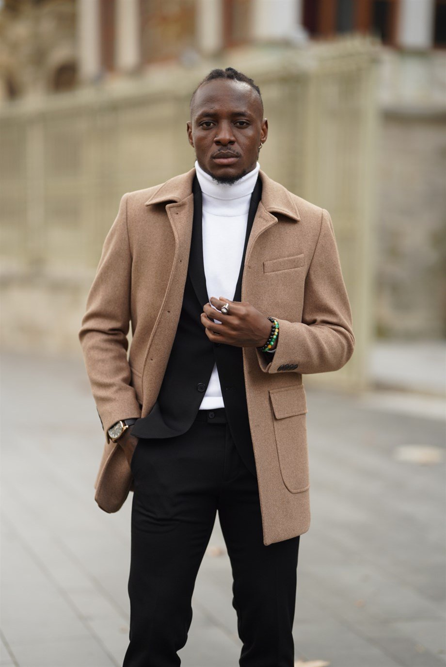 Shirt Collar Wool Coat ürünü OUTERWEAR kategorisinde sizleri bekliyor.
