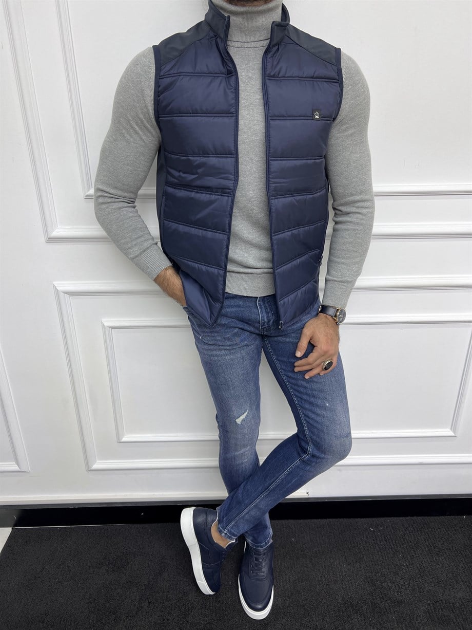 Slim Filled Slim Fit Vest ürünü OUTERWEAR kategorisinde sizleri bekliyor.