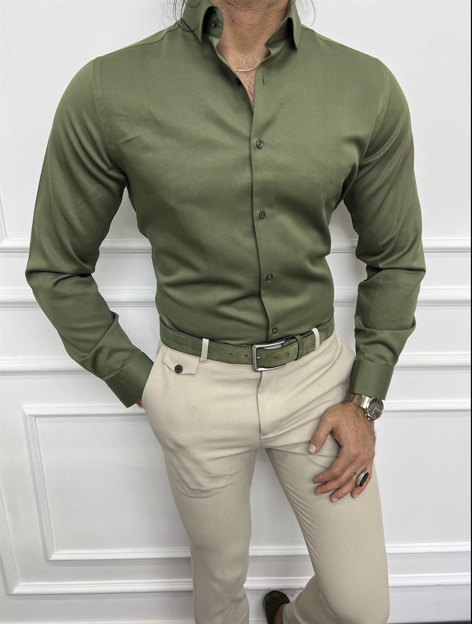 British Collar Slim Fit Shirt ürünü TOP CLOTHING kategorisinde sizleri bekliyor.