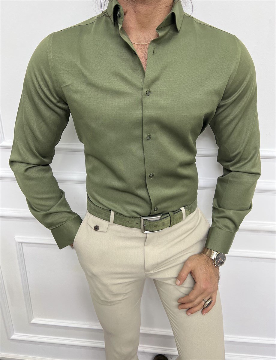 British Collar Slim Fit Shirt ürünü TOP CLOTHING kategorisinde sizleri bekliyor.