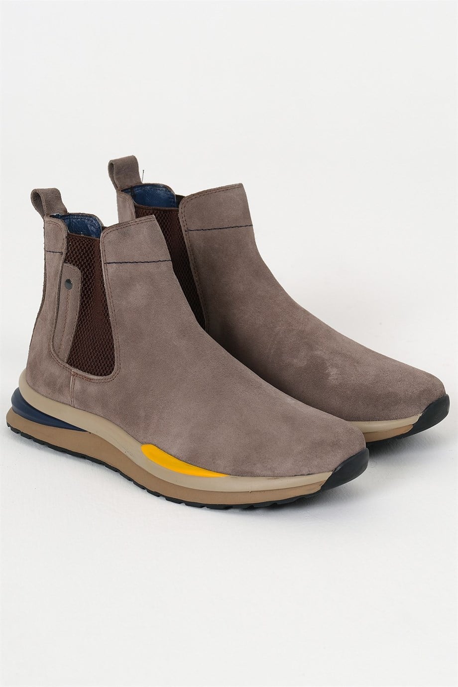 Kauçuk Taban Termal Bot ürünü BOOTS kategorisinde sizleri bekliyor.