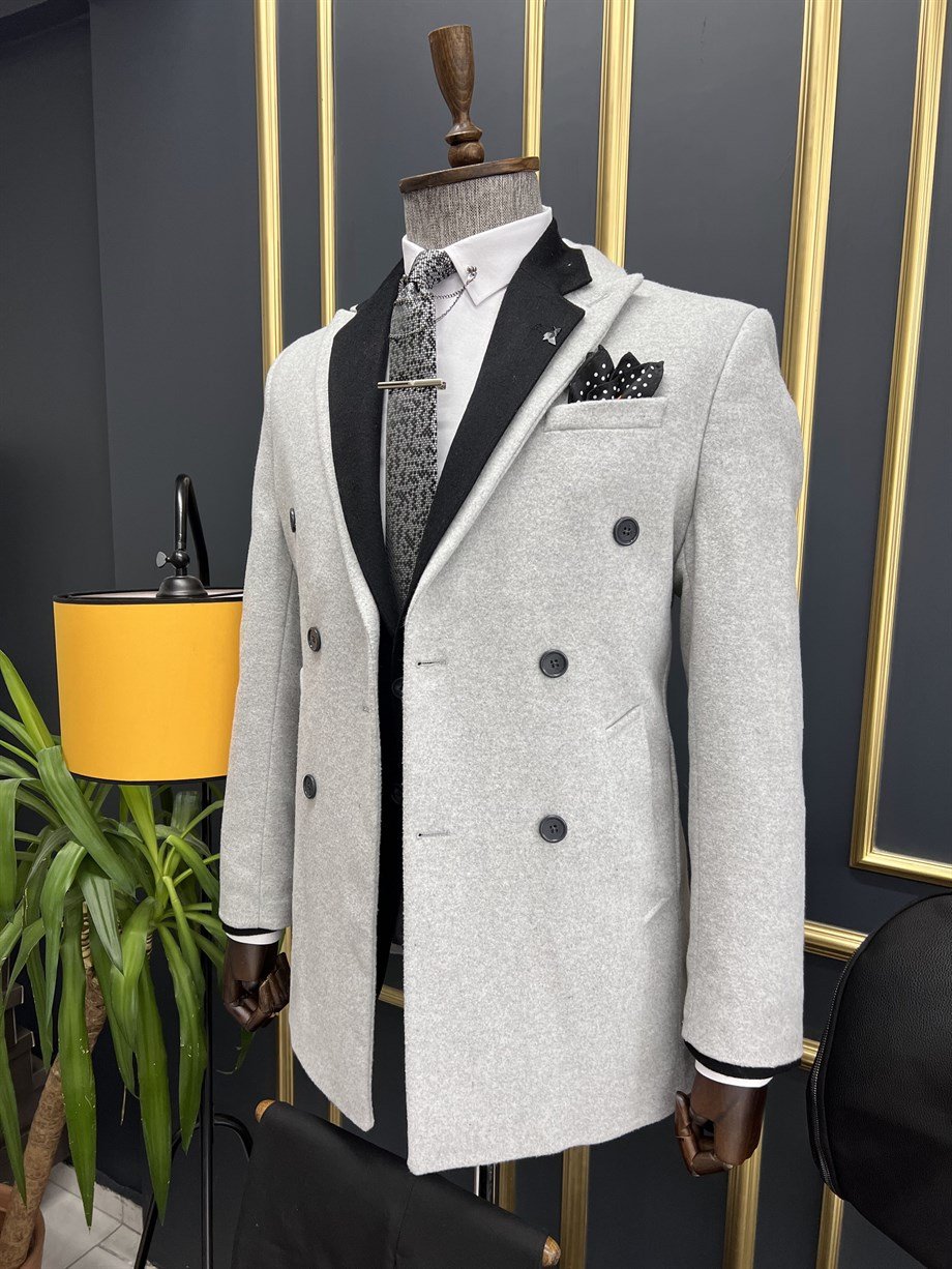 Dovetail Collar Coat ürünü OUTERWEAR kategorisinde sizleri bekliyor.