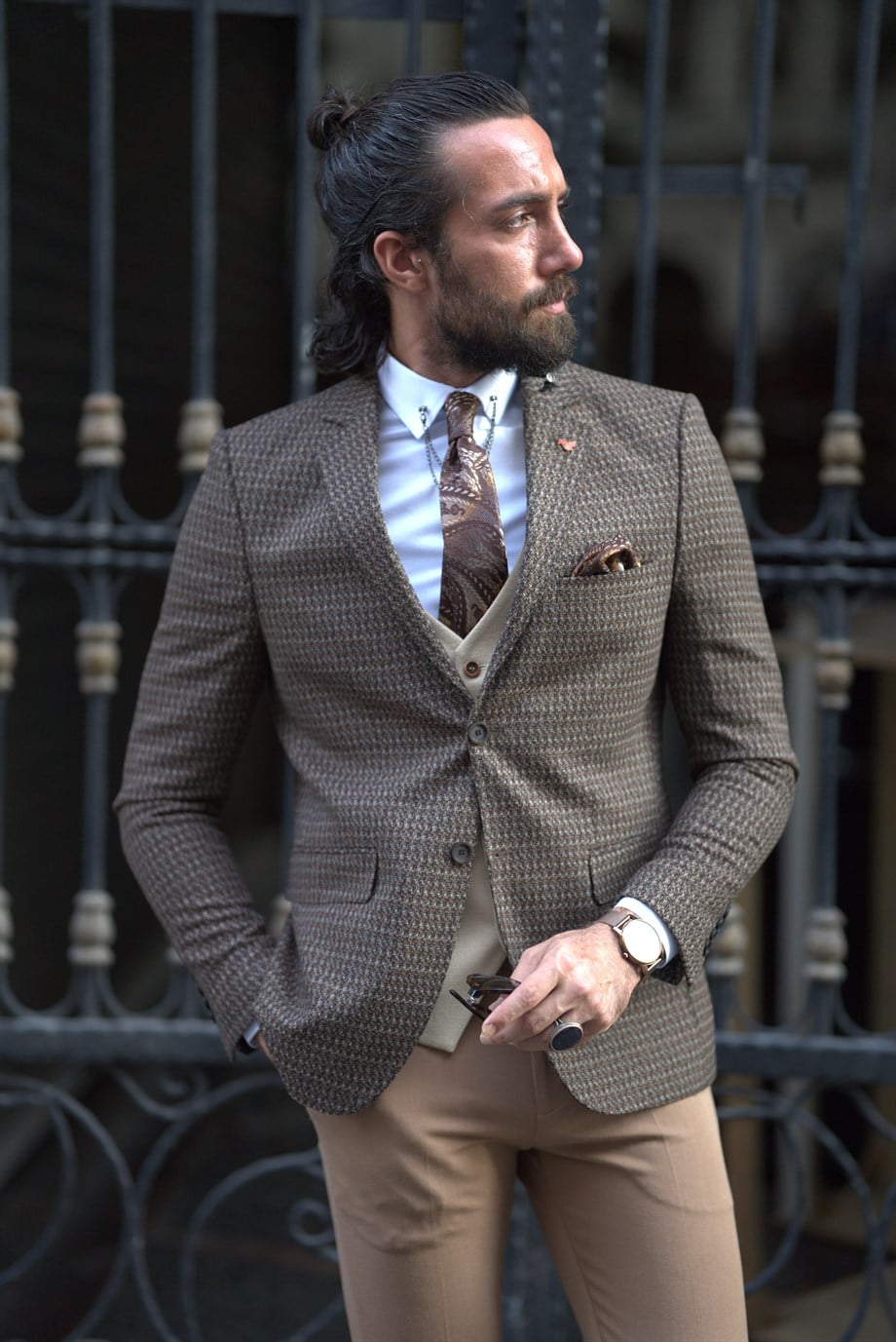 Mono Collar Pattern Detailed Jacket ürünü OUTERWEAR kategorisinde sizleri bekliyor.