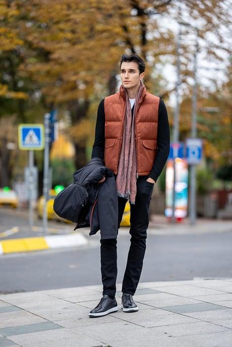 Mono Collar Vest ürünü OUTERWEAR kategorisinde sizleri bekliyor.