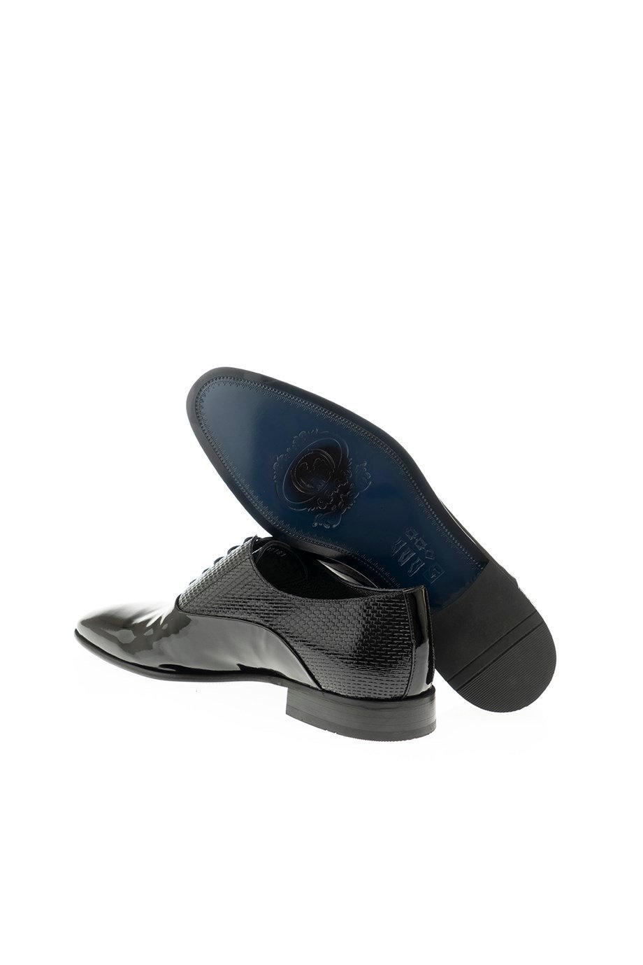 Neolite Sole Genuine Classic Shoes ürünü NEW SEASON kategorisinde sizleri bekliyor.