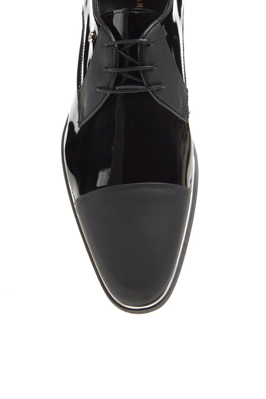 Neolite Sole Genuine Patent Leather Classic ürünü CLASSİC kategorisinde sizleri bekliyor.