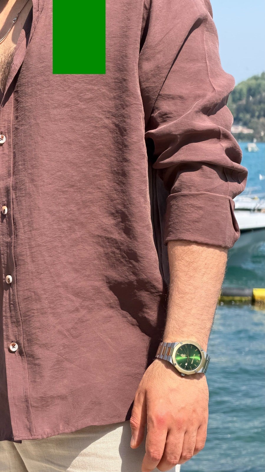 OVERSİZ DÜZ GÖMLEK ürünü GÖMLEK kategorisinde sizleri bekliyor.
