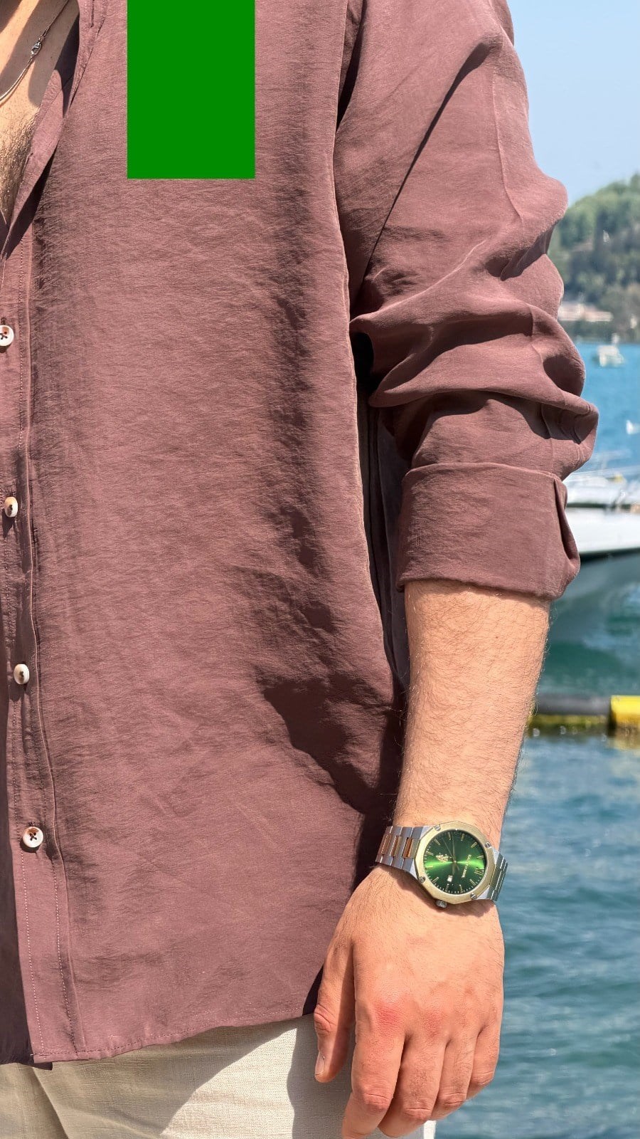 OVERSİZ DÜZ GÖMLEK ürünü GÖMLEK kategorisinde sizleri bekliyor.