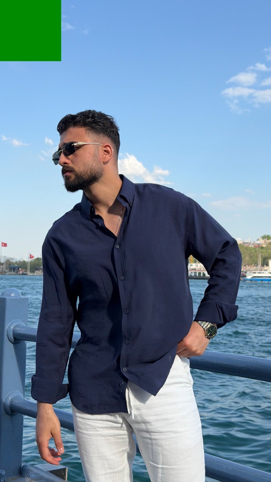 OVERSİZ DÜZ GÖMLEK ürünü GÖMLEK kategorisinde sizleri bekliyor.
