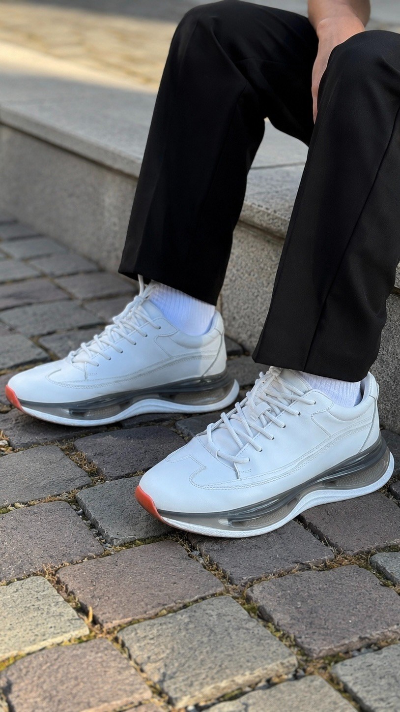 ÖZEL TASARIM AYAKKABI ürünü SNEAKER kategorisinde sizleri bekliyor.