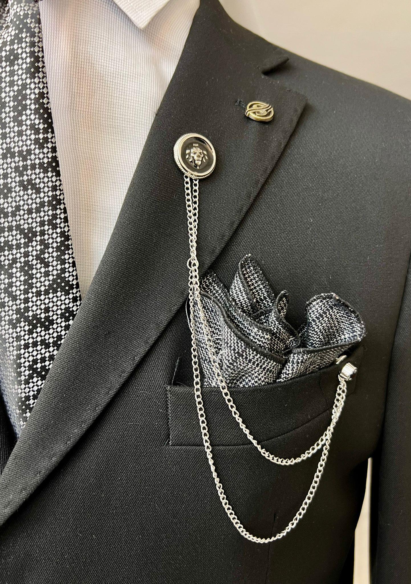 Özel Tasarım Desenli Yaka Zinciri ürünü AKSESUAR kategorisinde sizleri bekliyor.