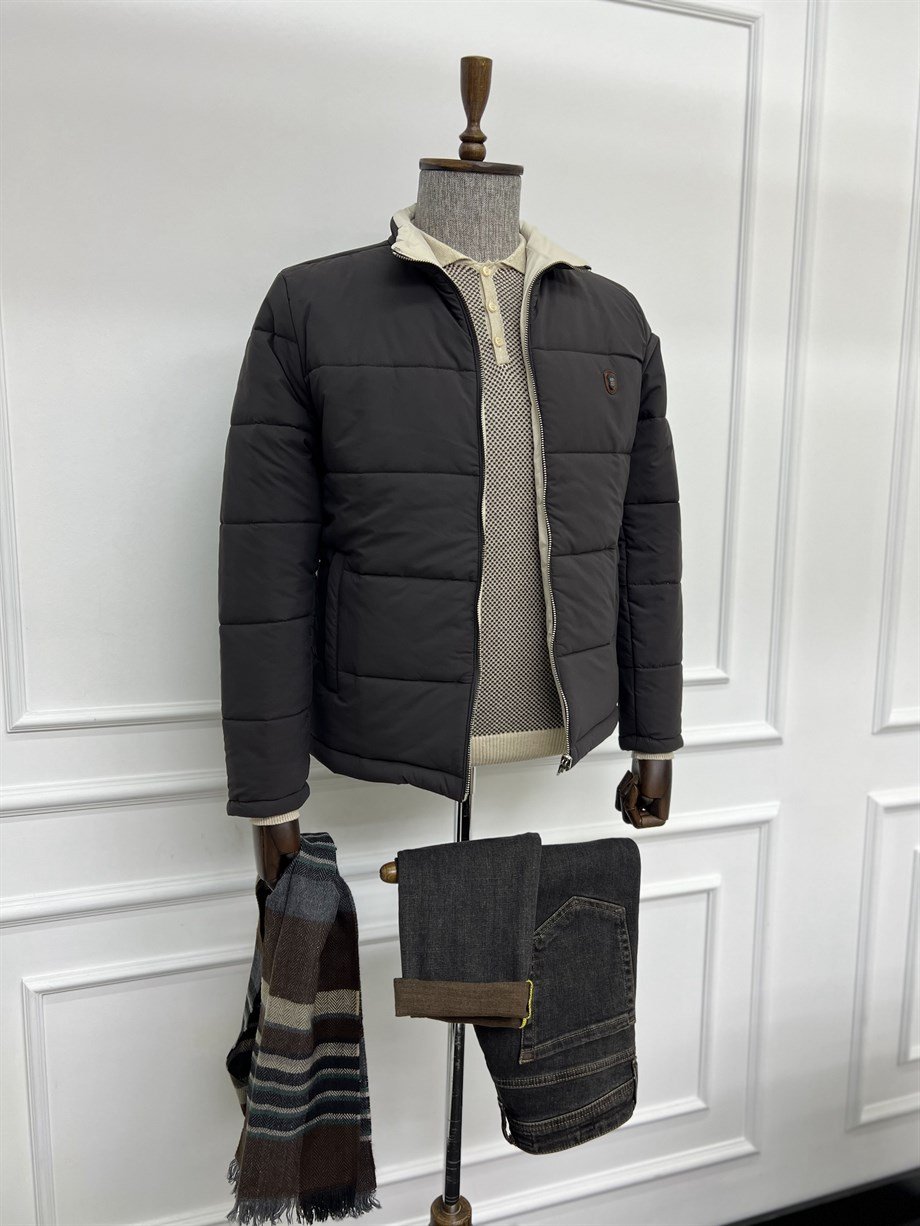 Special Design Filled Double-Sided Coat ürünü OUTERWEAR kategorisinde sizleri bekliyor.