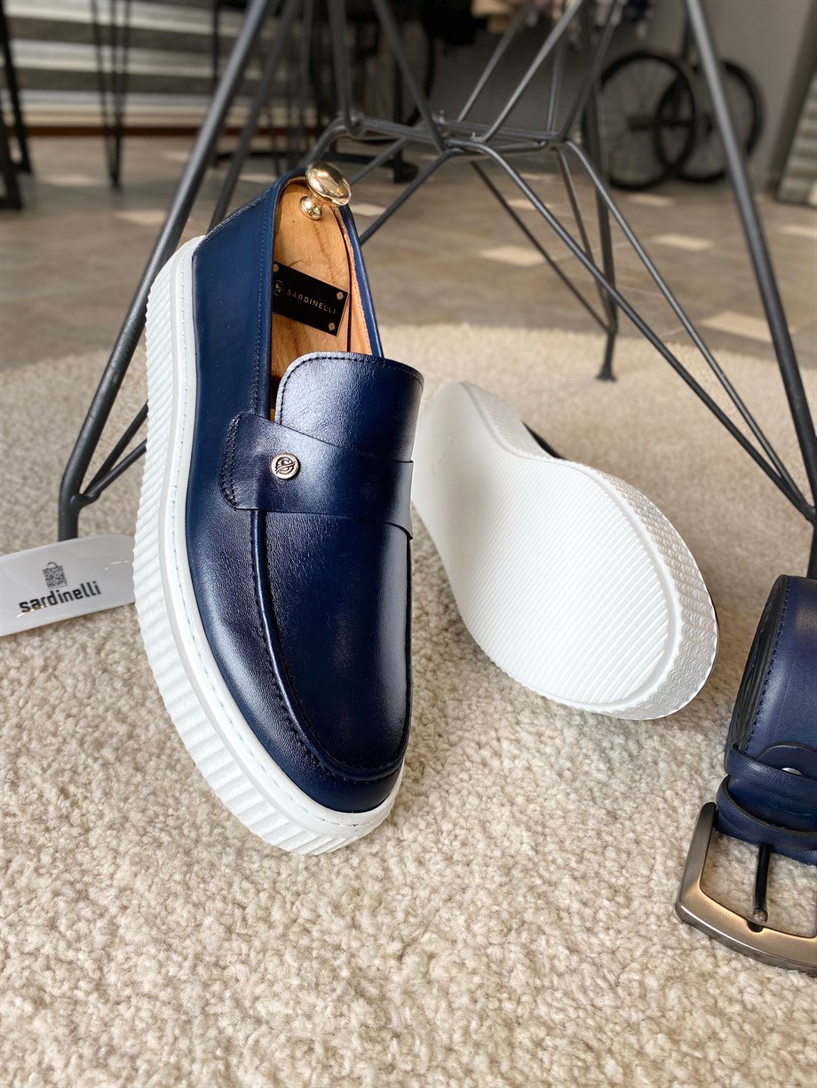 Özel Tasarım Eva Taban Strap Loafer ürünü YENİ SEZON kategorisinde sizleri bekliyor.