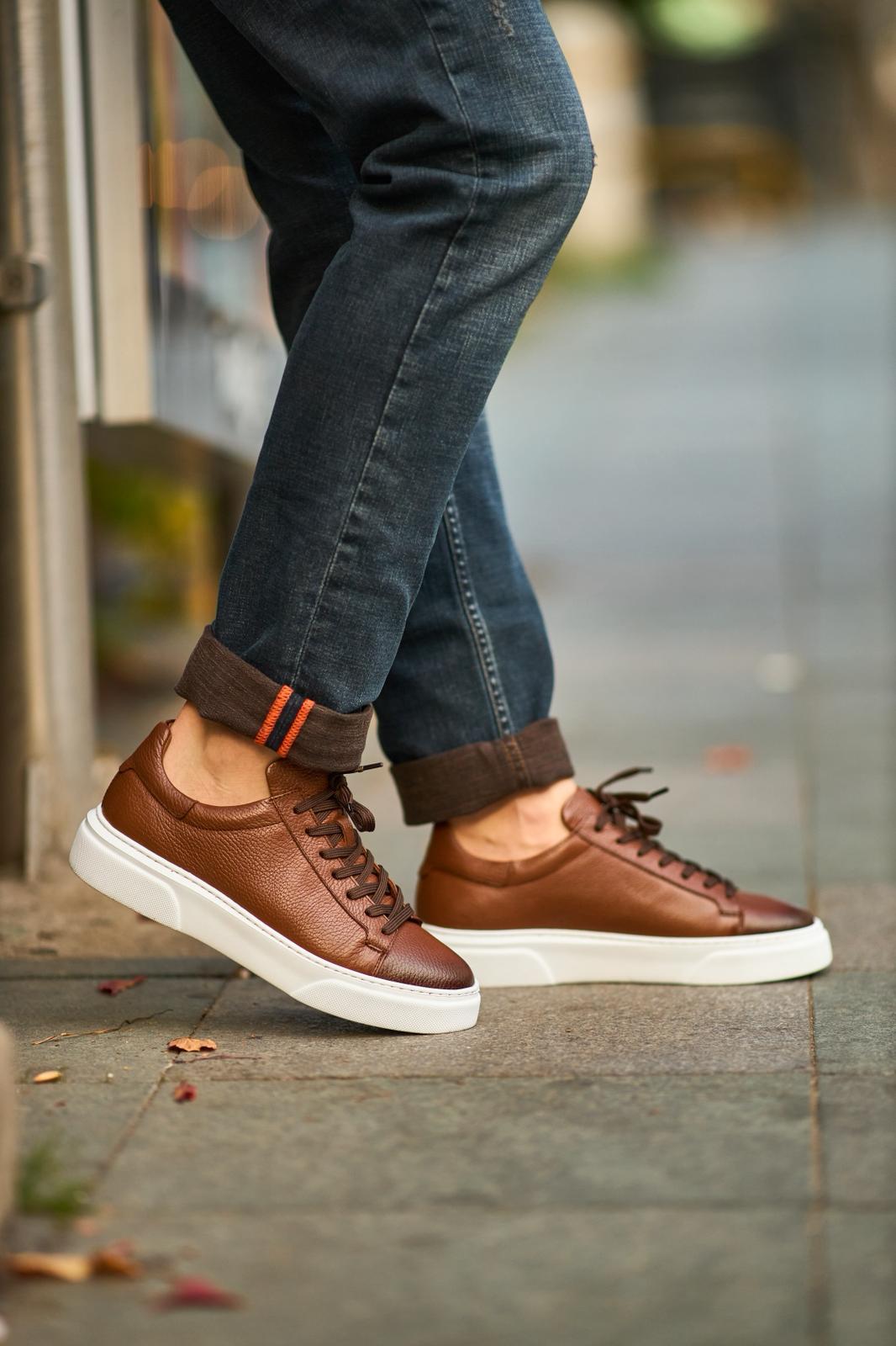 SPECIAL DESIGN POOL SOLE LEATHER SPORTS SHOES ürünü SNEAKER kategorisinde sizleri bekliyor.