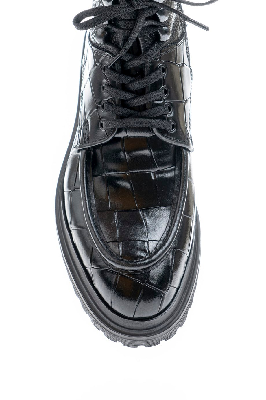 Special Design Crocodile and Nappa Detailed Boots ürünü BOOTS kategorisinde sizleri bekliyor.