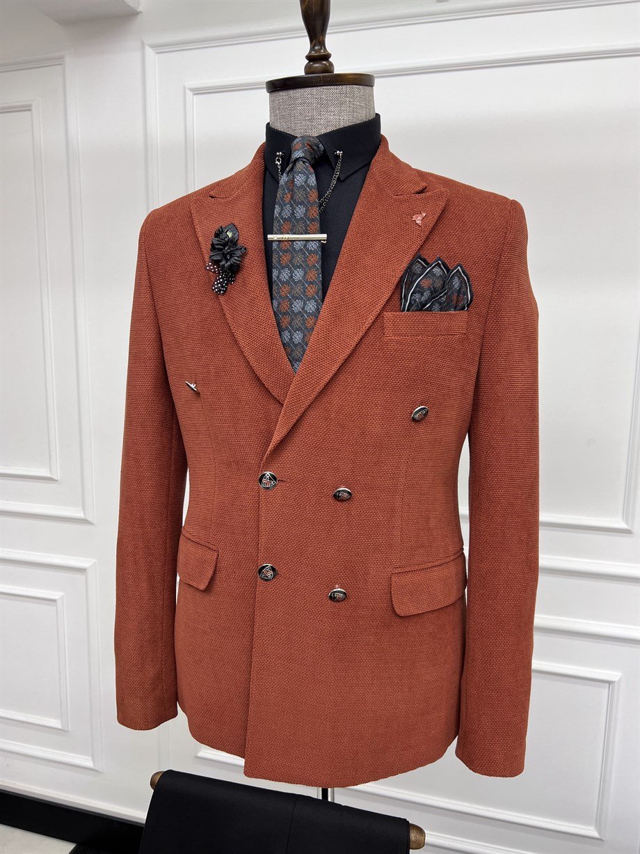 Special Design Double Breasted Jacket ürünü OUTERWEAR kategorisinde sizleri bekliyor.