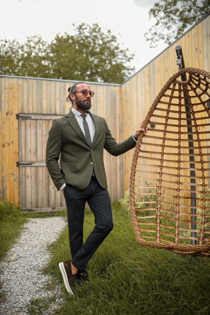 Special Design Mono Collar Jacket with Pocket Detail ürünü SUIT kategorisinde sizleri bekliyor.