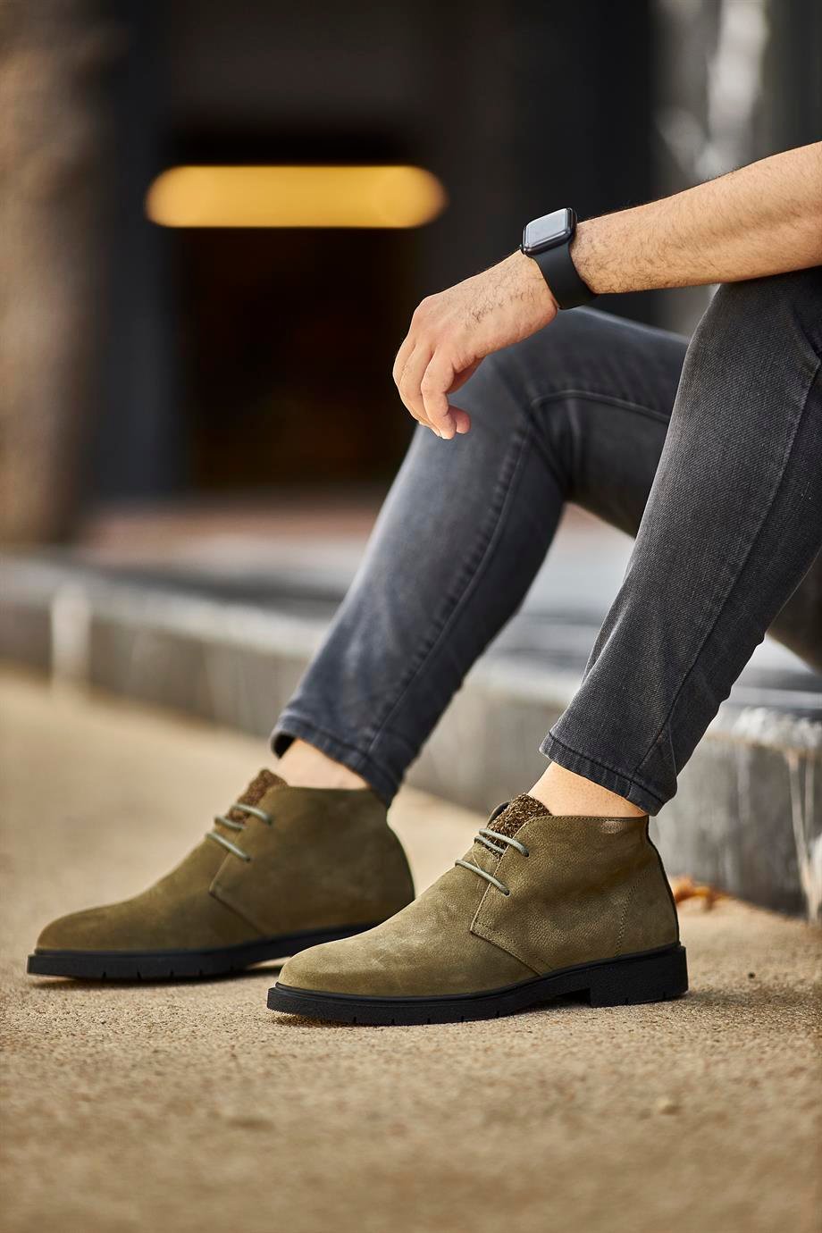 Special Design Nubuck Leather Boots with Fringe Detail ürünü NEW SEASON kategorisinde sizleri bekliyor.
