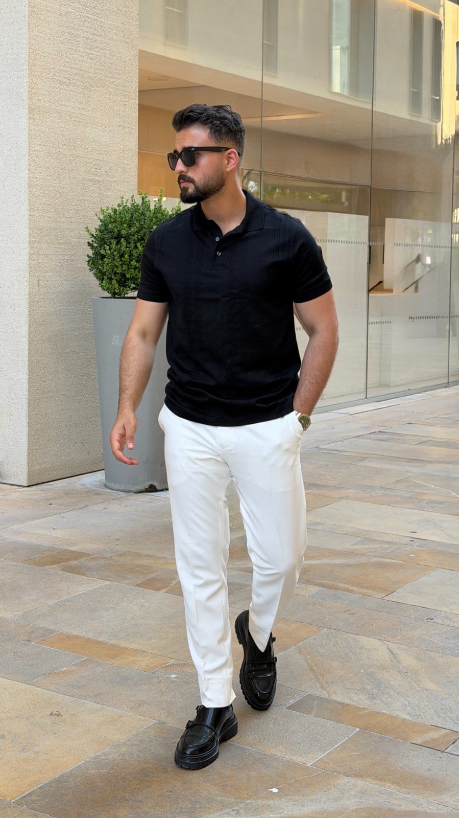 Özel Tasarım T-Shirt ürünü ÜST GİYİM kategorisinde sizleri bekliyor.