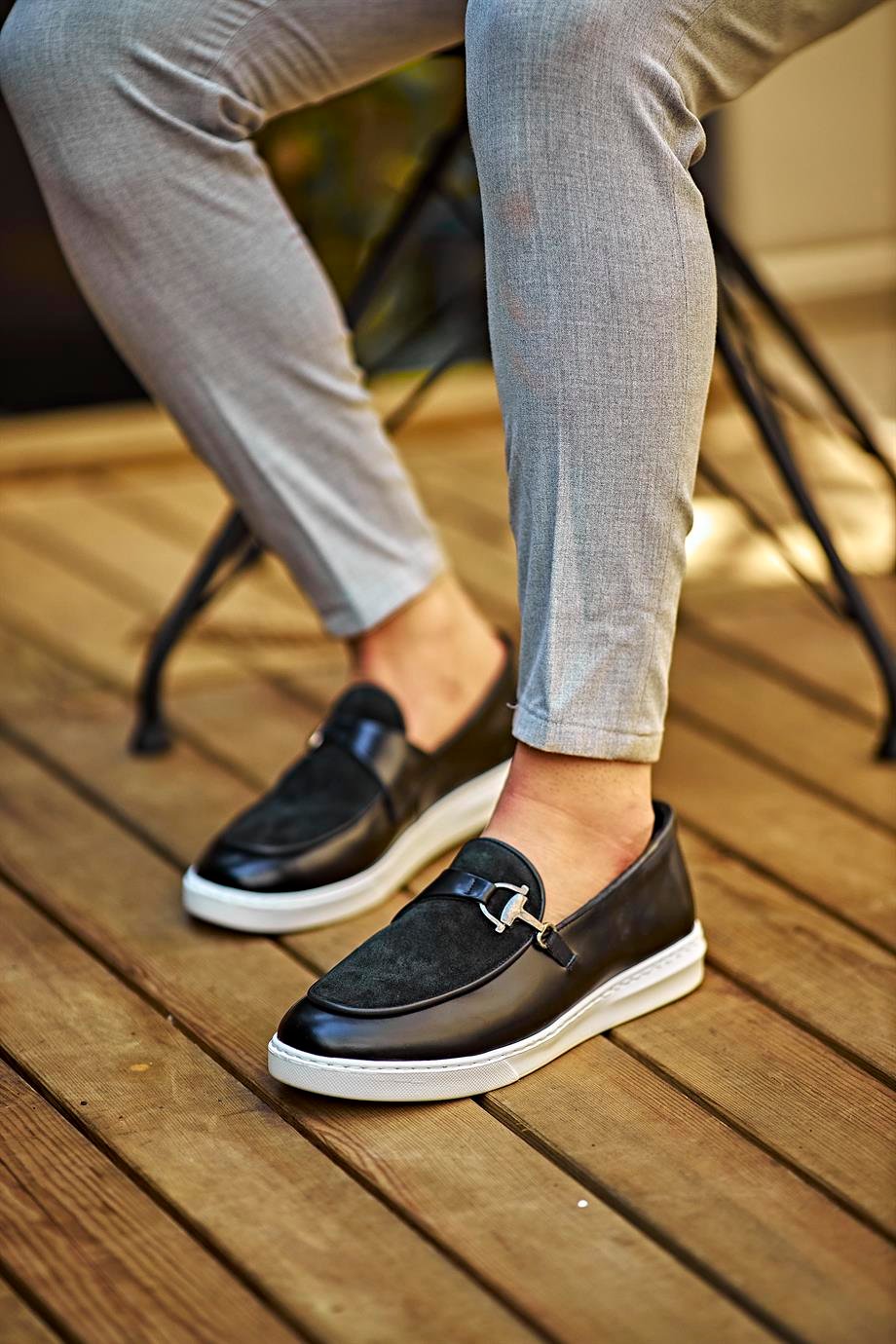 Special Design Buckle Detailed Suede Leather Loafer Shoes ürünü NEW SEASON kategorisinde sizleri bekliyor.