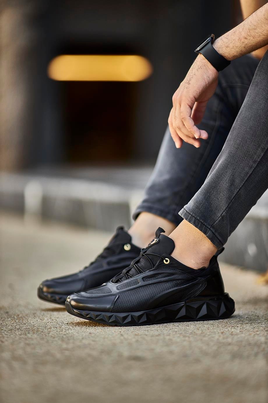 Specially Designed Tractor Sole Boots with Lacing Detail ürünü NEW SEASON kategorisinde sizleri bekliyor.