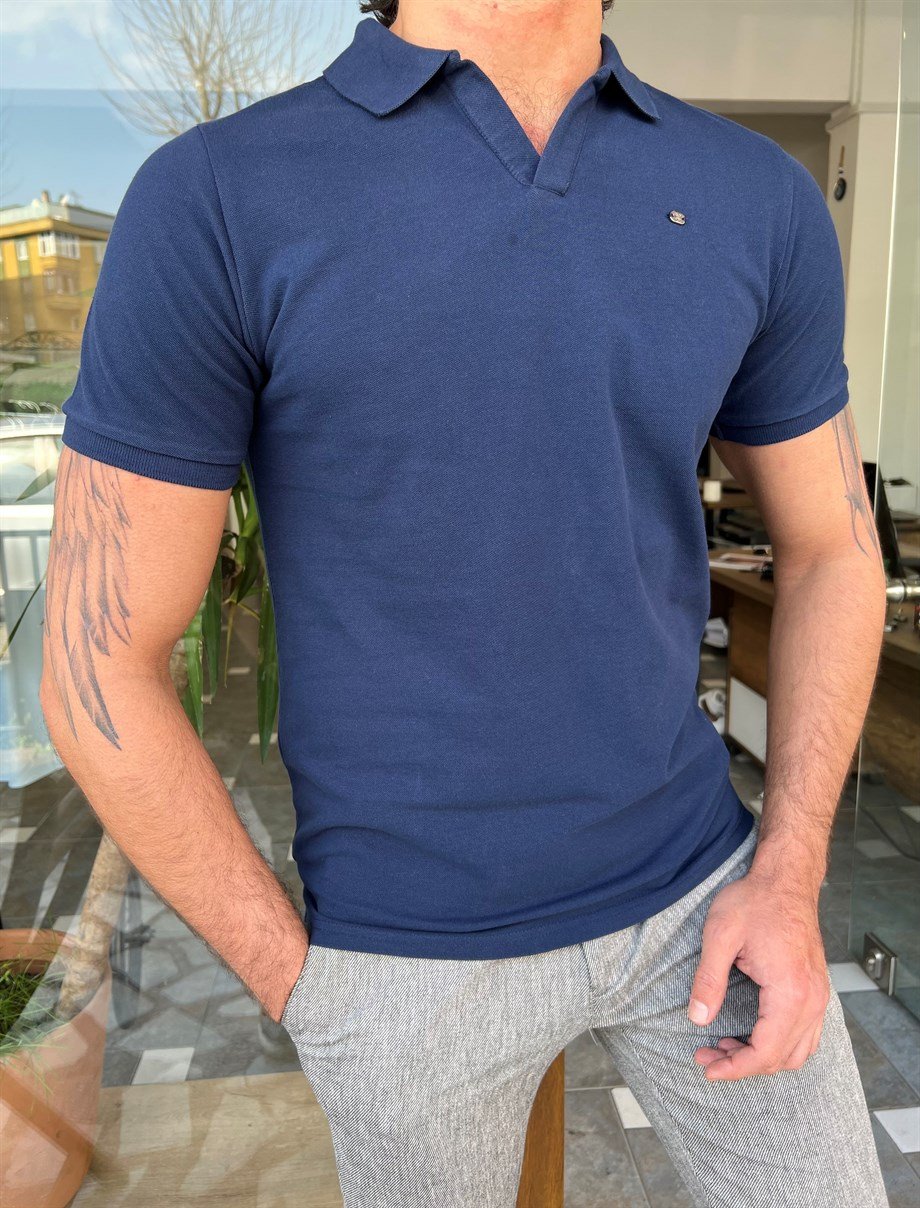 Rahat Yaka Slim Fit T-Shirt ürünü ÜST GİYİM kategorisinde sizleri bekliyor.