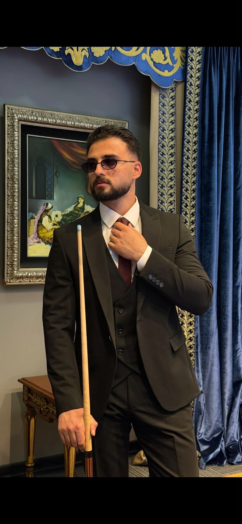 Royal Takım Elbise ürünü TAKIM ELBİSE kategorisinde sizleri bekliyor.