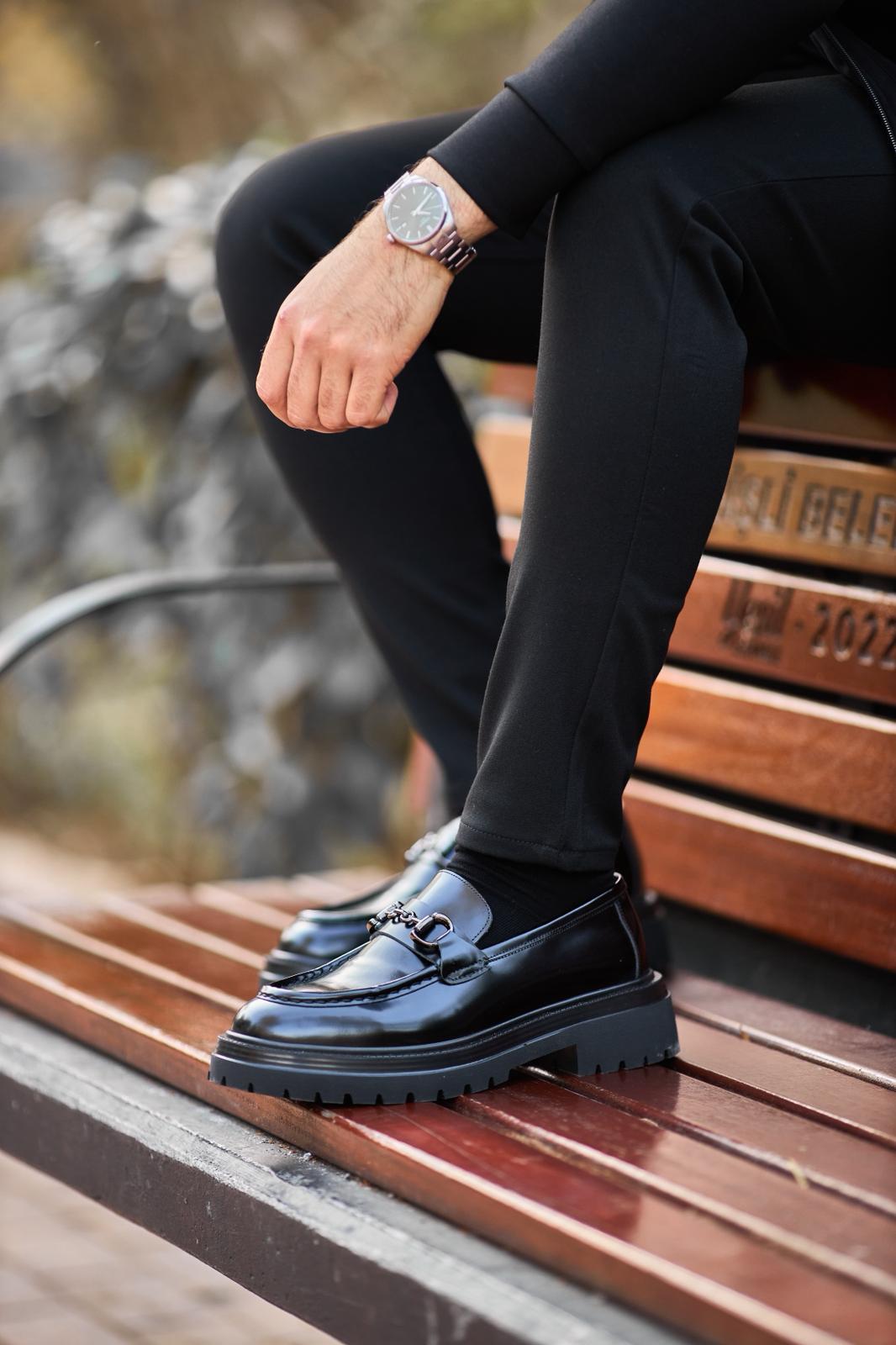 Black Leather Men's Shoes ürünü CASUAL kategorisinde sizleri bekliyor.
