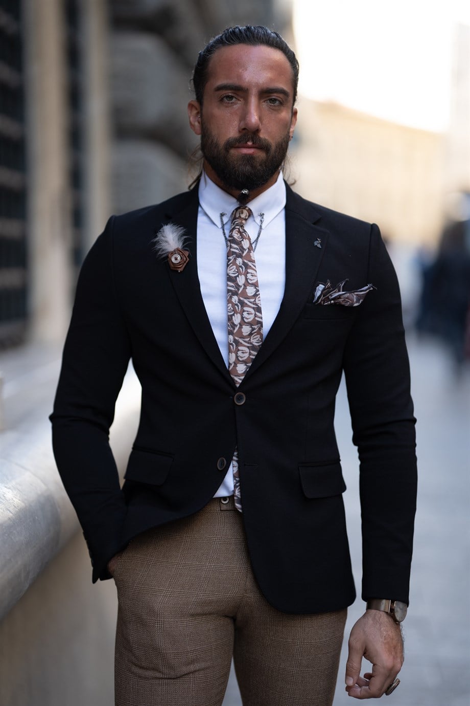 Slim Fit Jacket ürünü OUTERWEAR kategorisinde sizleri bekliyor.